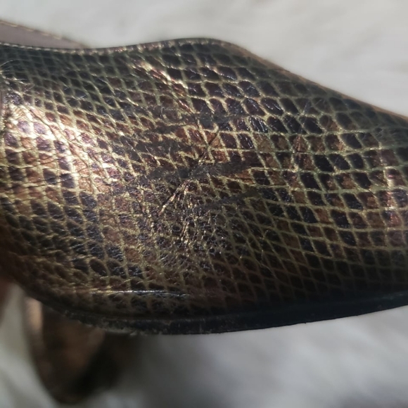 Salvatore Ferragamo women's vintage peep toe 3" metallic reptile print heel s4 - Picture 2 of 10